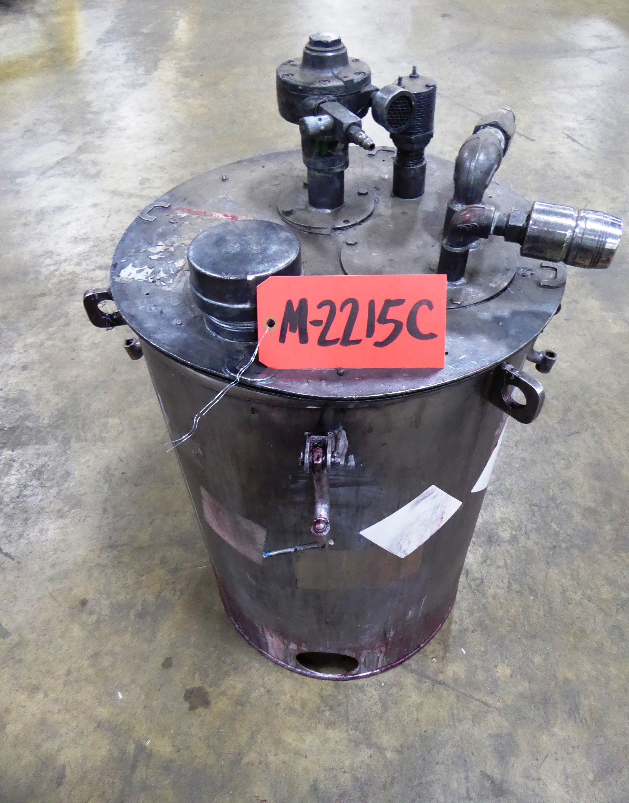 Used - Paint Pot w/ Air Mixer-Misc. Equipment
